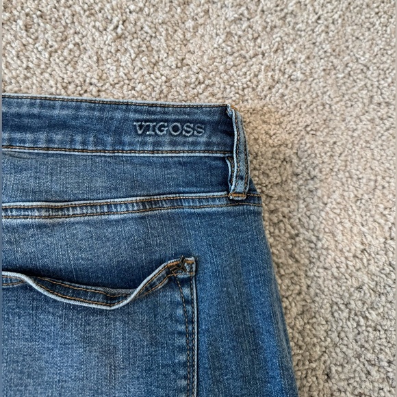 Vigoss Jean Shorts - Picture 7 of 11